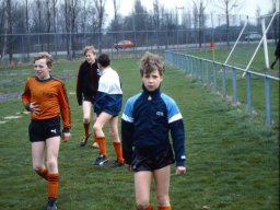 0DIA 1985 RAVA PUPS 1